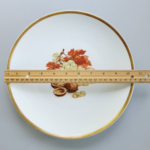 Vintage PM Jaeger & Co. Harvest Dinner Plate, Grapes & Walnuts, Heavy Gold Trim - Picture 7 of 10